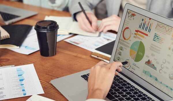 Welche Fortschrittszahl zeigt Gründern ob Arbeit wirklich wirkt